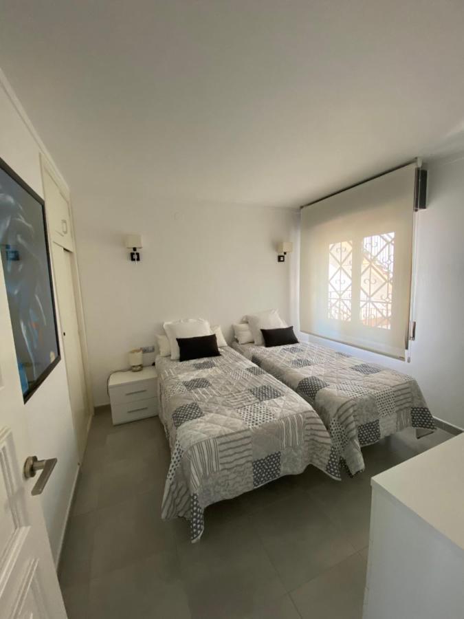 Apartament El Far Roses Kültér fotó